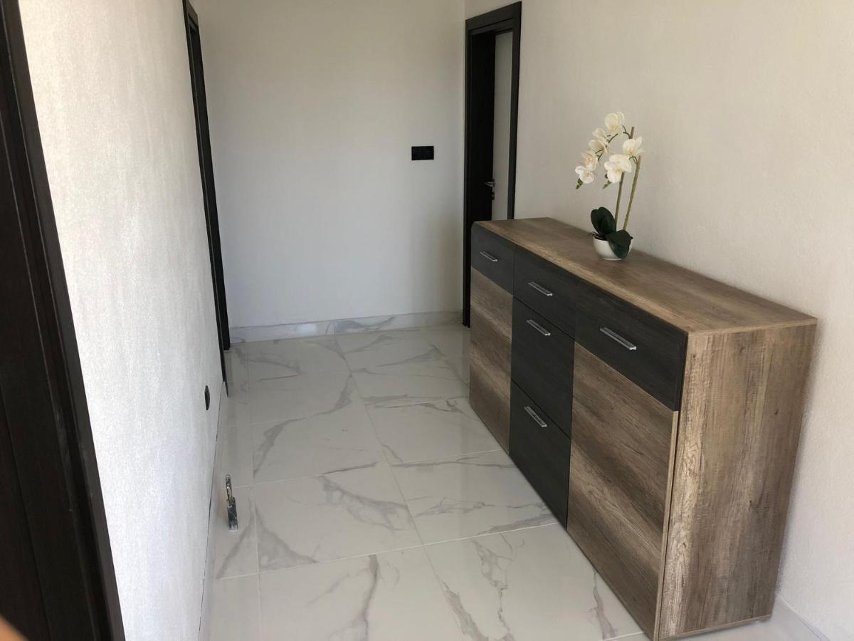נאום Apartman M&D מראה חיצוני תמונה